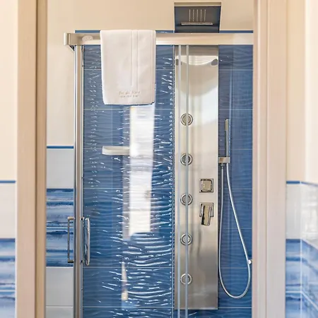 Dei Del Mare Extra Luxury 3*