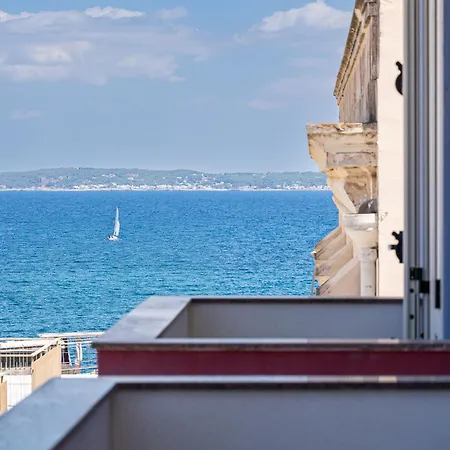 Bed & Breakfast Dei Del Mare Boutique 4*