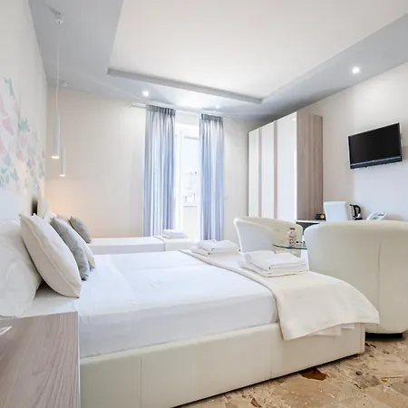 Dei Del Mare Extra Luxury 4*