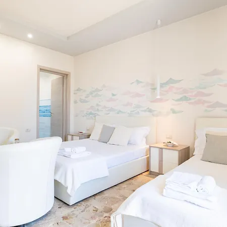 住宿加早餐酒店 Dei Del Mare Extra Luxury 3*