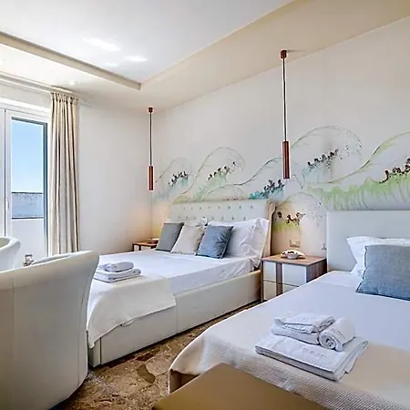 Dei Del Mare Boutique 4*
