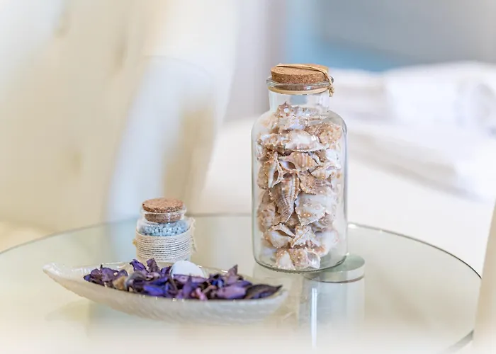 Dei Del Mare Extra Luxury Bed & Breakfast